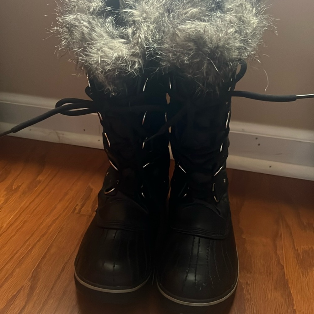Sorel ladies women boots.